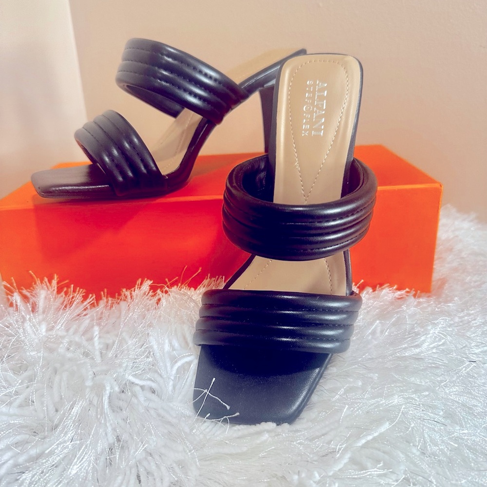 Black sandals